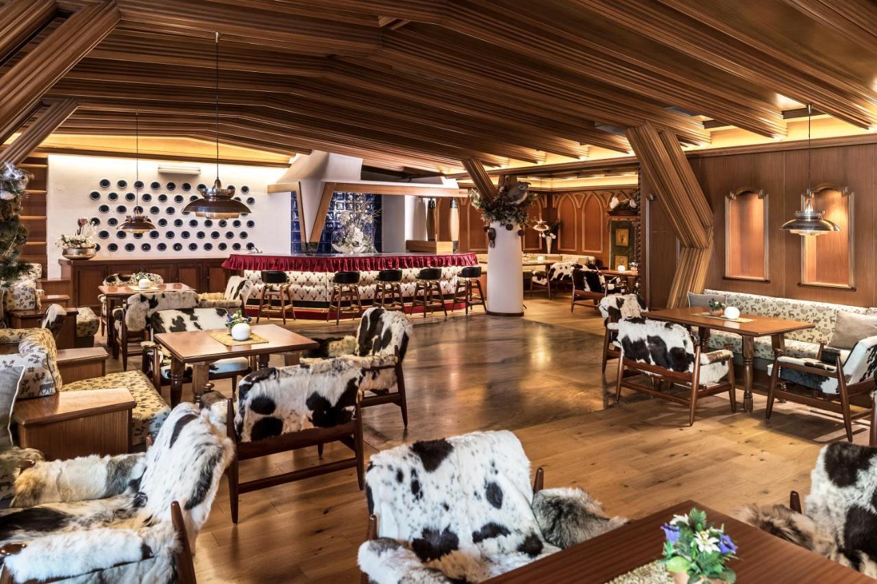 Alpen Hotel Corona Vigo di Fassa Luaran gambar