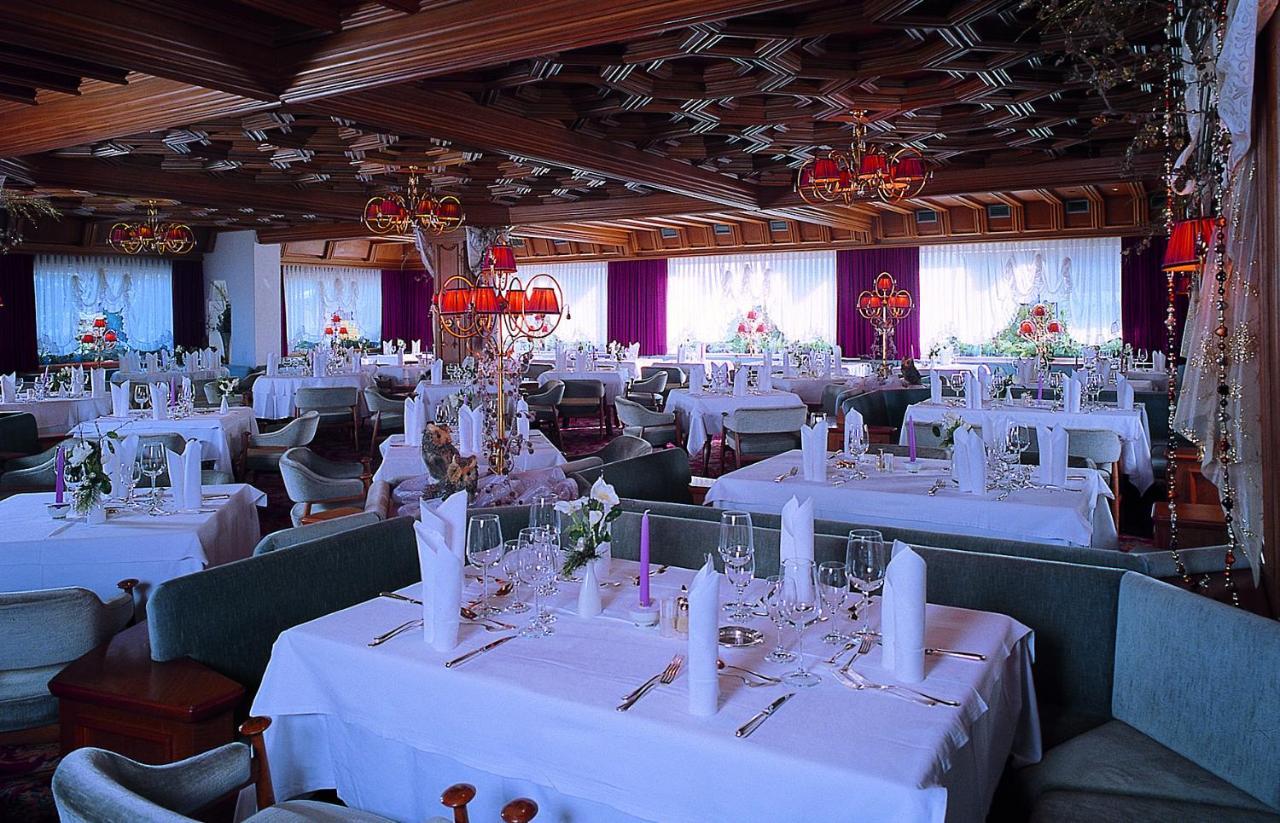 Alpen Hotel Corona Vigo di Fassa Luaran gambar